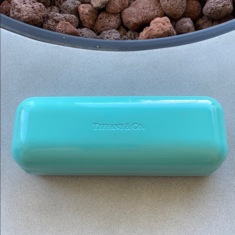 Tiffany & Company Sunglasses Clam Shell Hard Case
